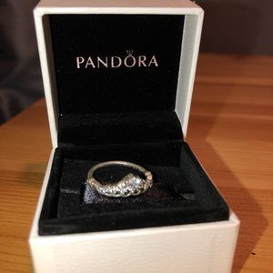 Pandora Princess ring